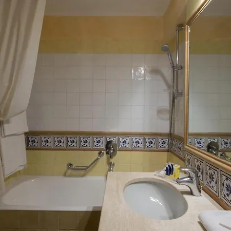 아파트 Tranquil Lantana For 5 People 1,5km From *