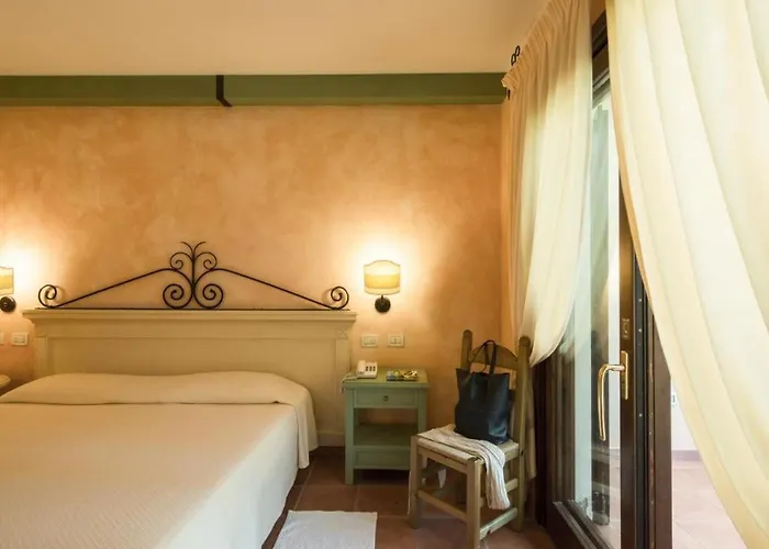 Tranquil Lantana For 5 People 1,5km From